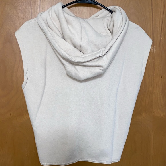 Calvin Klein Sleeveless Hoodie Size XS - Picture 5 of 5